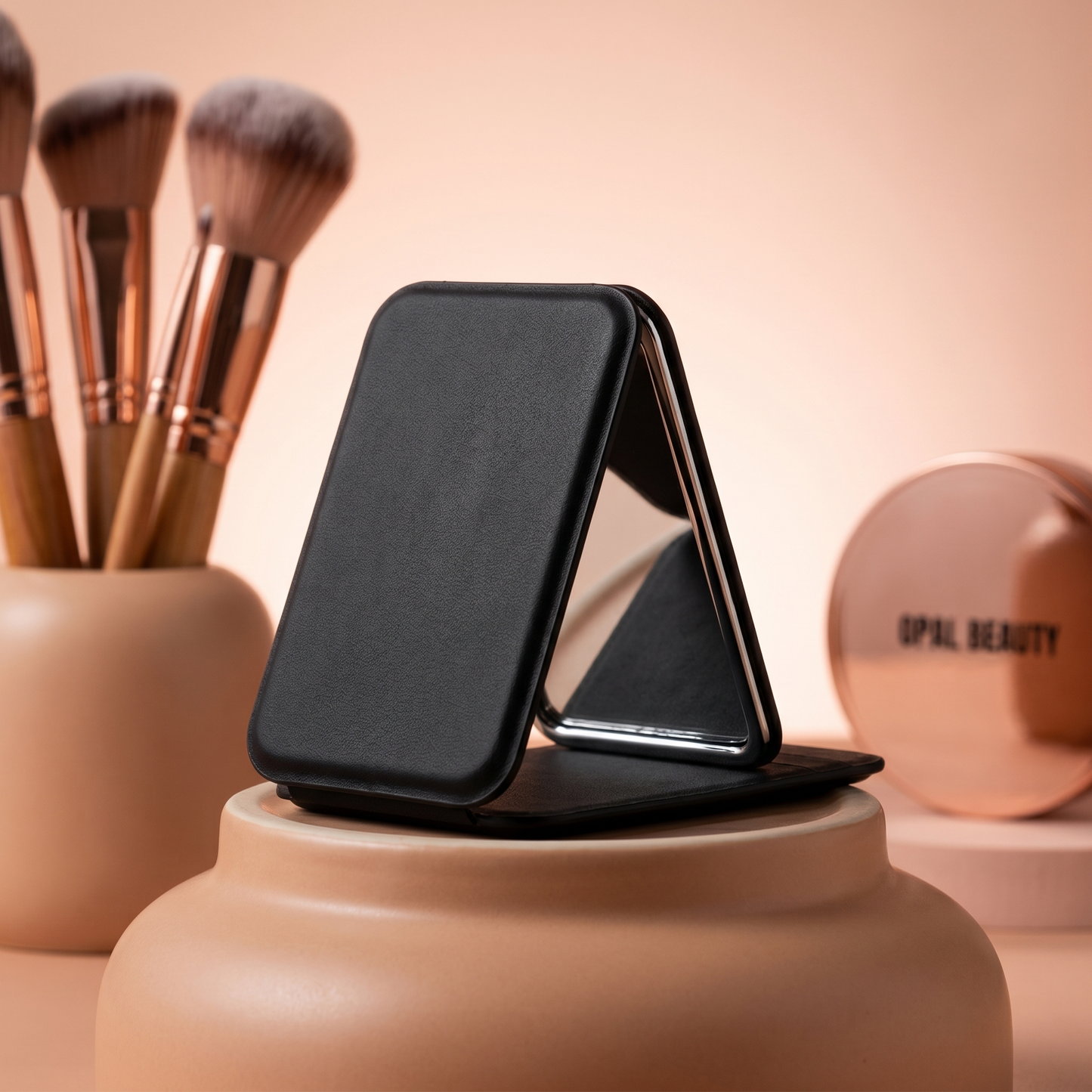 Miroir de poche en cuir
